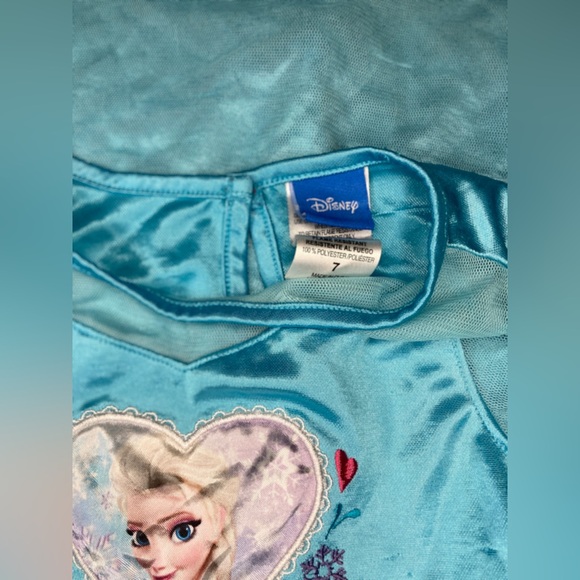 Disney frozen Elsa costume - Picture 6 of 13